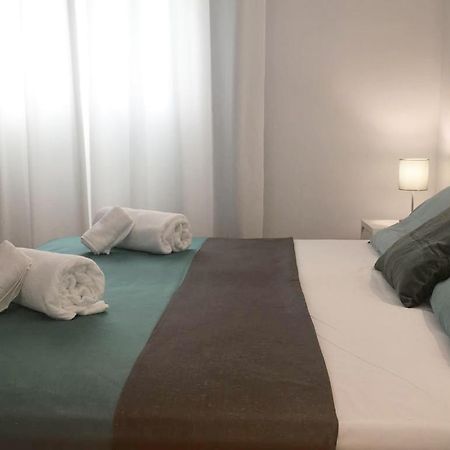 Apartamentos Albertos Santa Eularia des Riu Luaran gambar