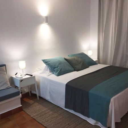 Apartamentos Albertos Santa Eularia des Riu Luaran gambar