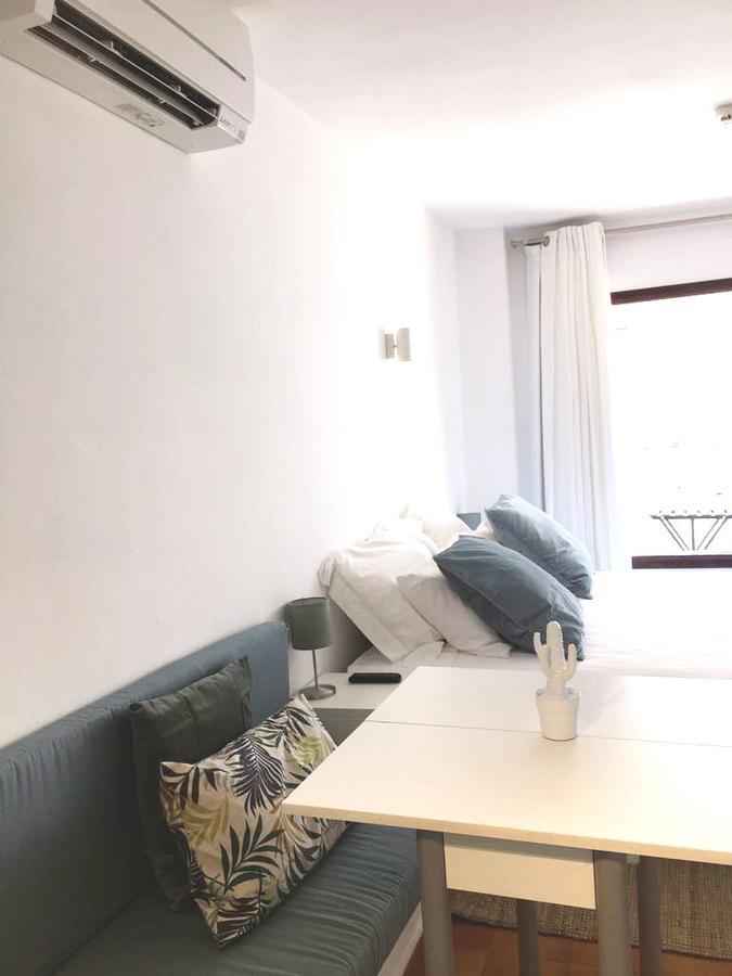 Apartamentos Albertos Santa Eularia des Riu Luaran gambar