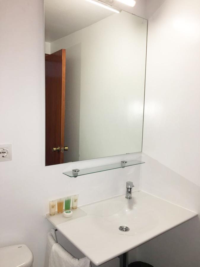 Apartamentos Albertos Santa Eularia des Riu Luaran gambar